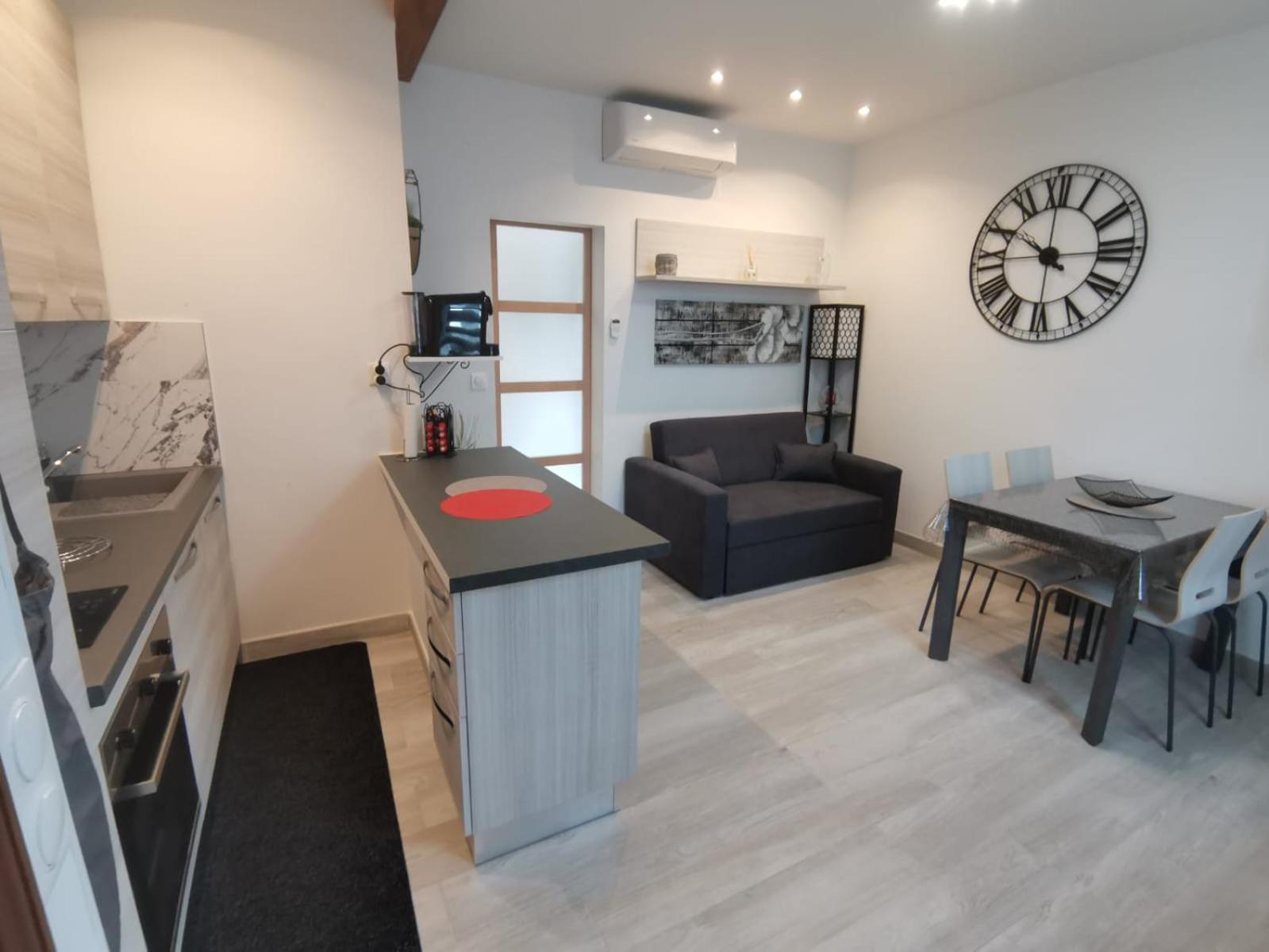 Ferienwohnung Coquet 2 Pieces Entierement Renove Et Climatise Cannes Exterior foto